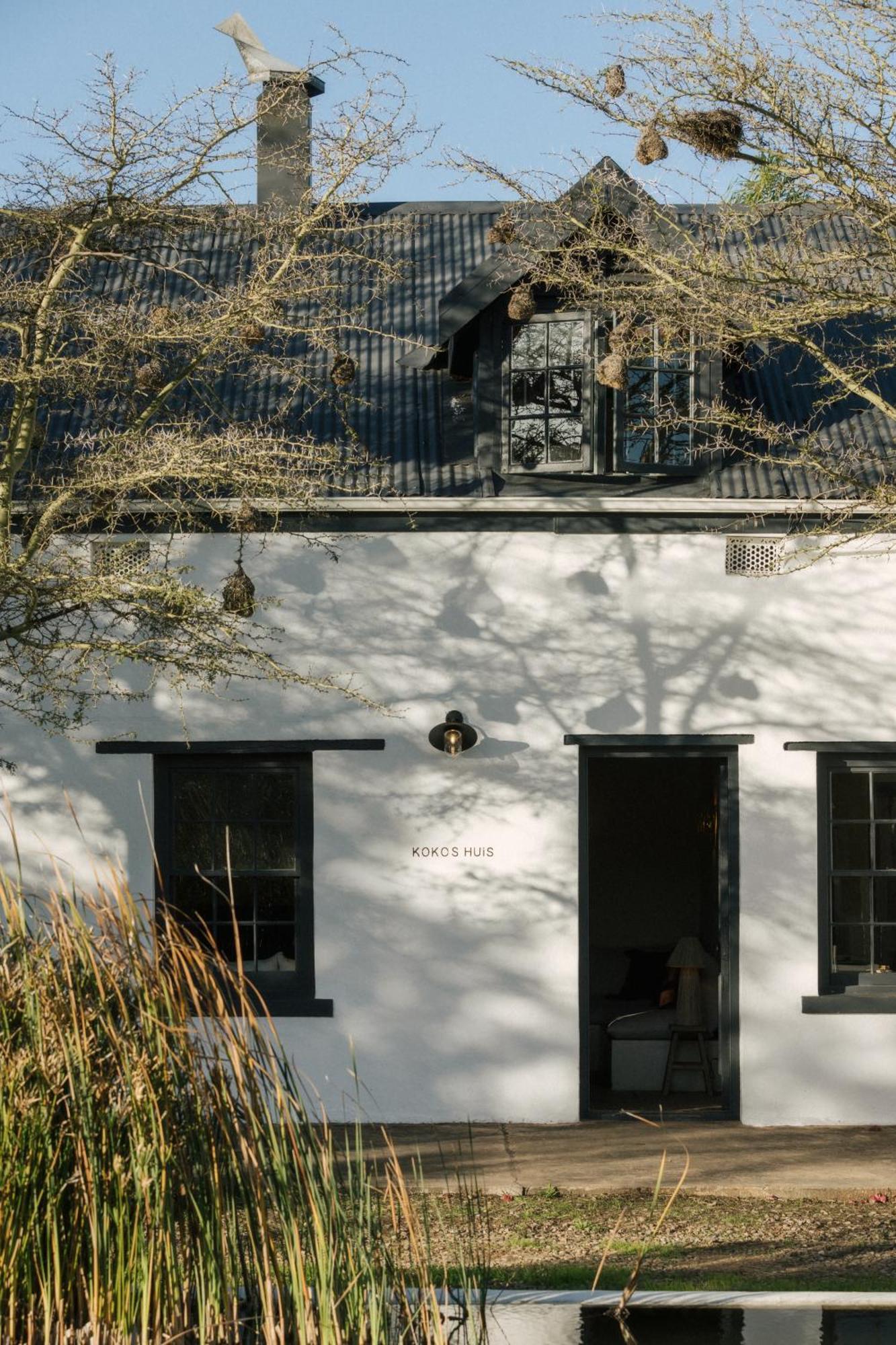Kokos Huis Hotel Riebeek-Kasteel Exterior photo